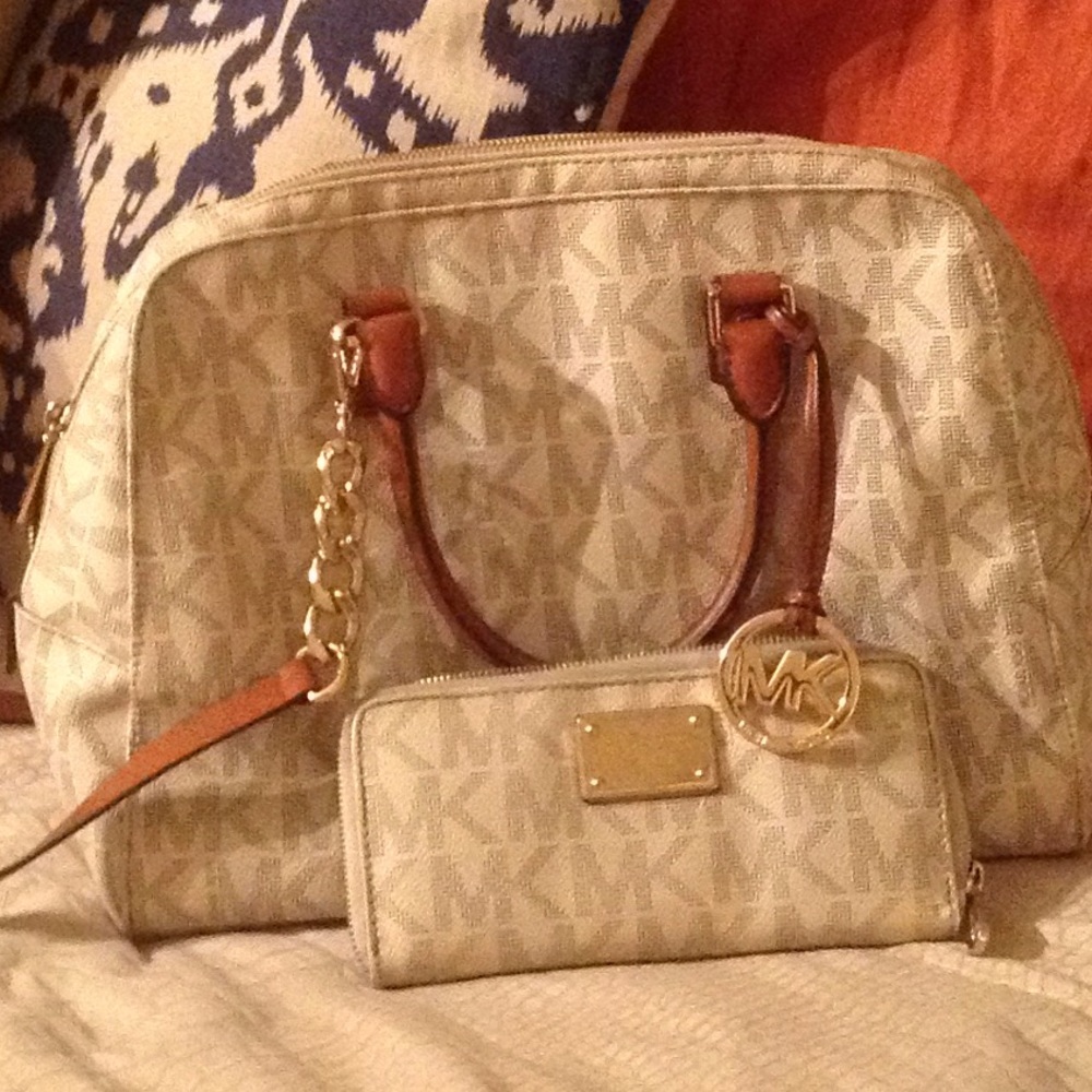Michael Kors Handbag and Wallet